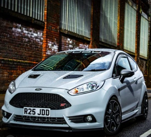 Ford Fiesta ST200 with some short 4D plates