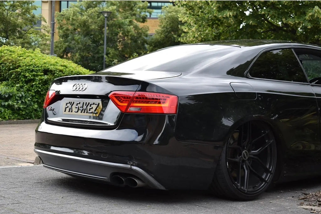 Tinted 4D gel plates for this stealth Audi S5